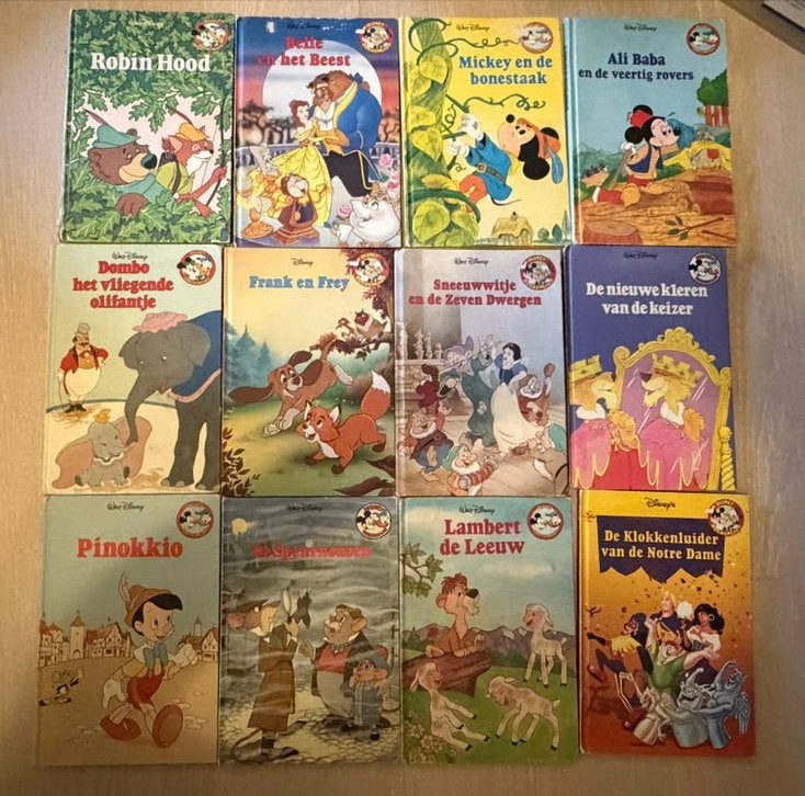 Disney boeken club boeken, Boeken, Ophalen of Verzenden, Zo goed als nieuw, Sprookjes