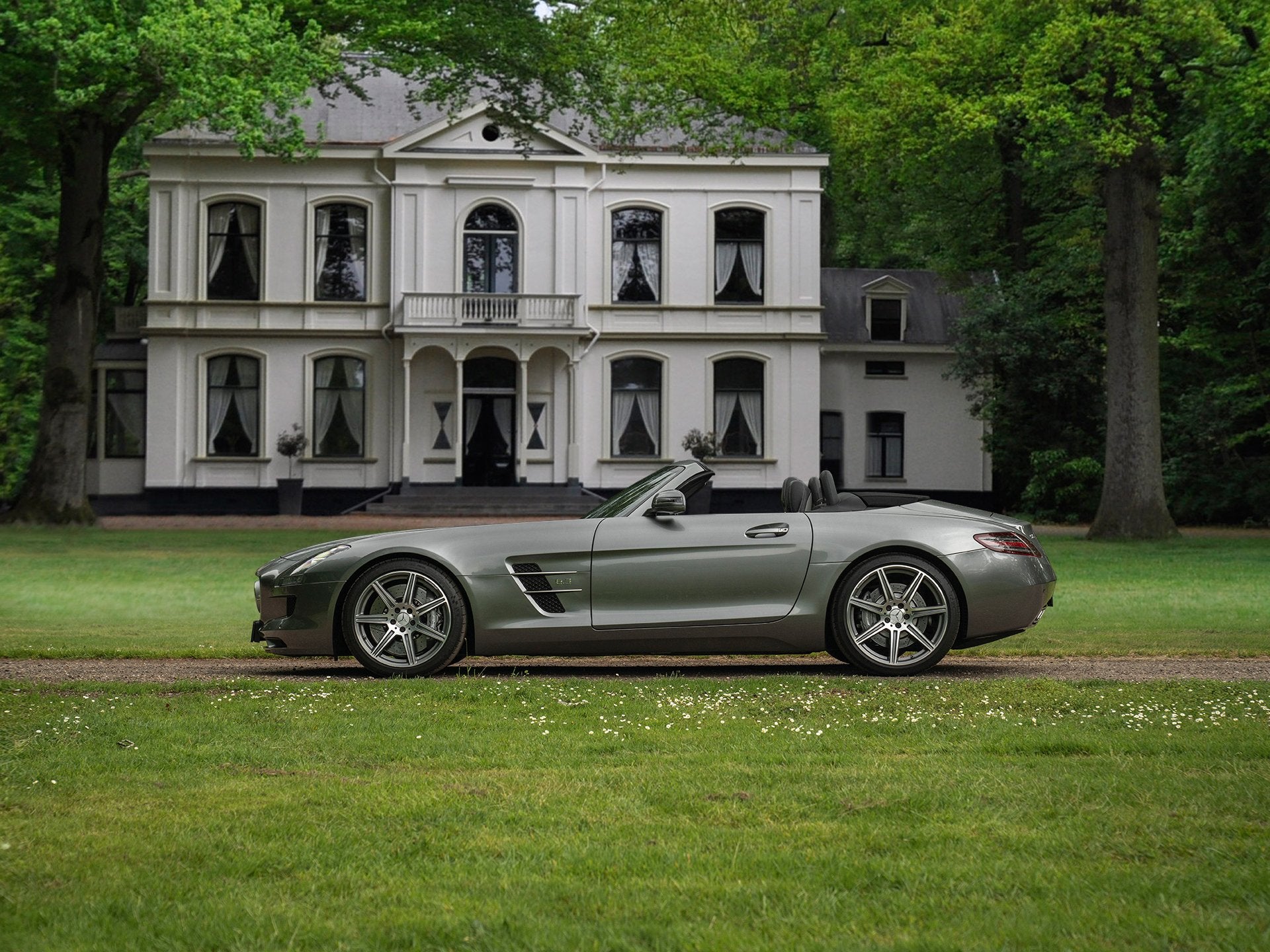 Mercedes-Benz SLS Roadster 6.3 AMG | Luggage set | Dealer on, Auto's, Automaat, Dealer onderhouden, Achterwielaandrijving, Gebruikt