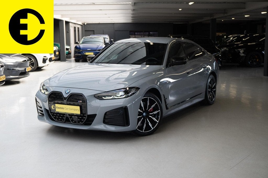 BMW i4 M50 84 kWh | 93,2% SOH | Elektrische verstelbare stoe, Leder, 2190 kg, Vierwielaandrijving, 1600 kg