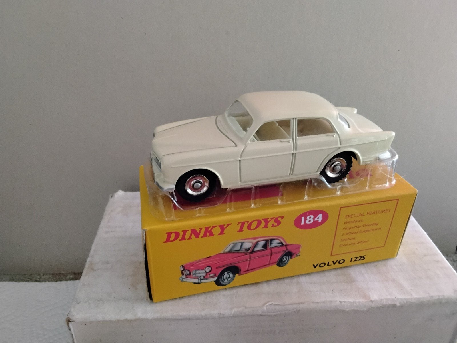 DINKY  TOYS   ATLAS    VOLVO  1225   NO  184, Verzenden, Zo goed als nieuw, Auto, Dinky Toys