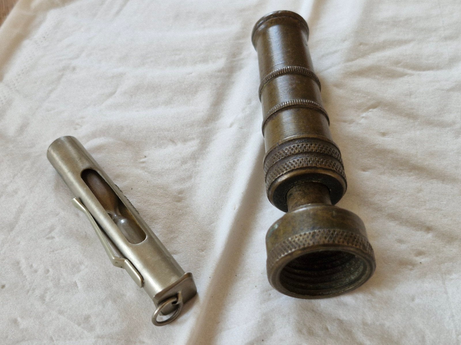 Antieke zandloper en messing spuitmond waterslang (denken w, Ophalen of Verzenden