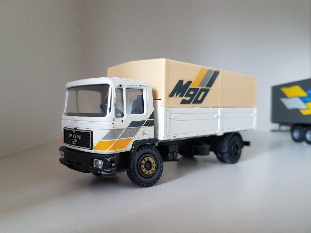 M.A.N F90 bakwagen, Ophalen of Verzenden, Gebruikt, Bus of Vrachtwagen, Conrad