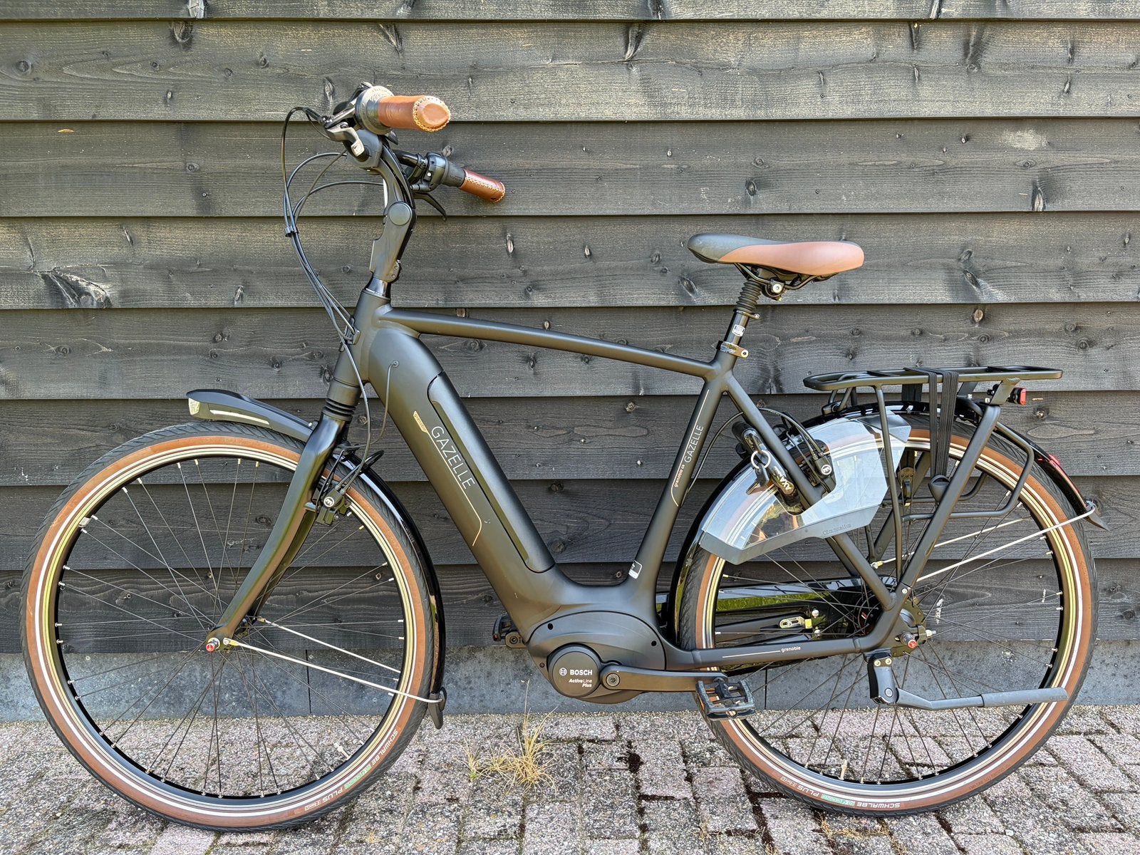Gazelle Grenoble C8 HMB/Bosch motor/1350KM!!/Als Nieuw!, Fietsen en Brommers, Elektrische fietsen, Ophalen, Zo goed als nieuw