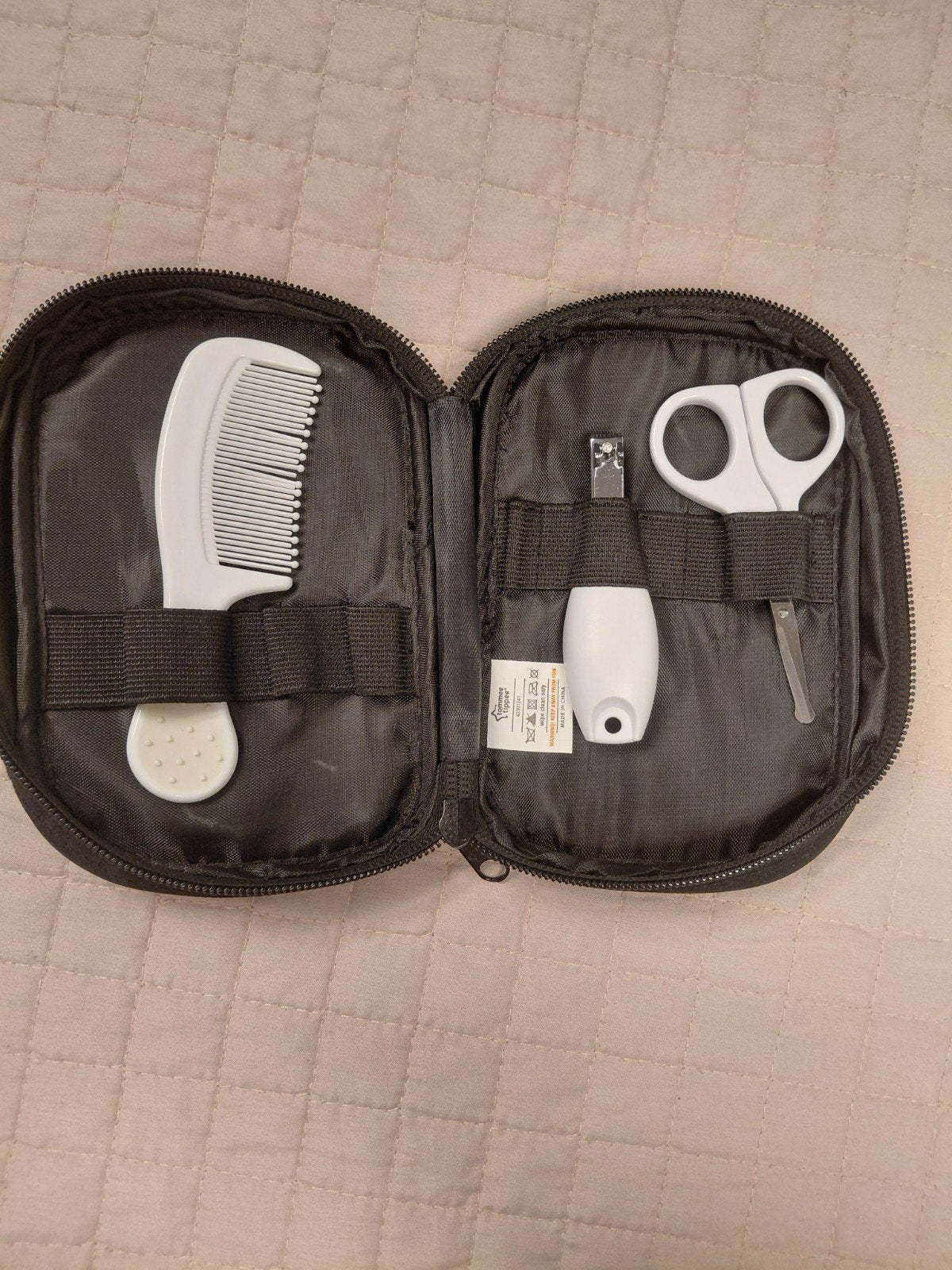 Tommee Tippee Baby Verzorgingsset - Nieuwstaat, Ophalen of Verzenden