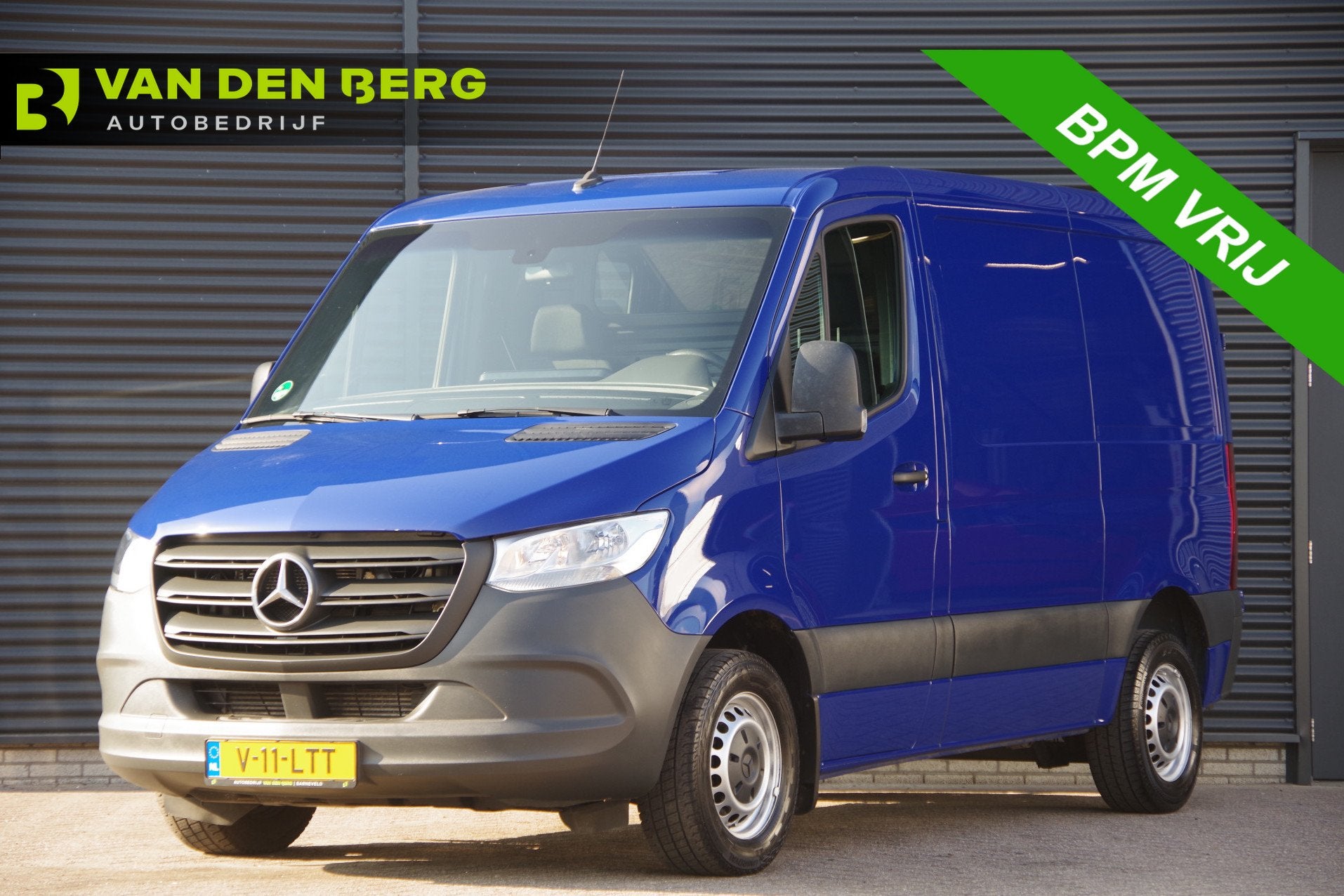 Mercedes-Benz Sprinter 211 2.2 CDI L1H1 AUT. MBUX, CAMERA, S, Auto's, Bestelauto's, Stof, Gebruikt, Euro 6, 4 cilinders