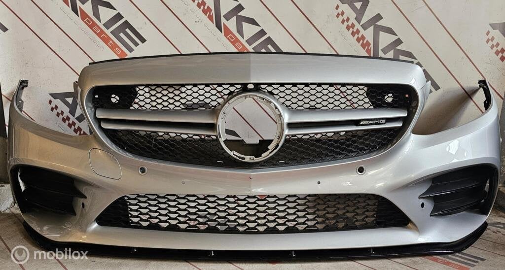Mercedes C43 AMG Bumper coupe cabrio facelift A2058802708, Gebruikt, Voor, Ophalen of Verzenden, Bumper
