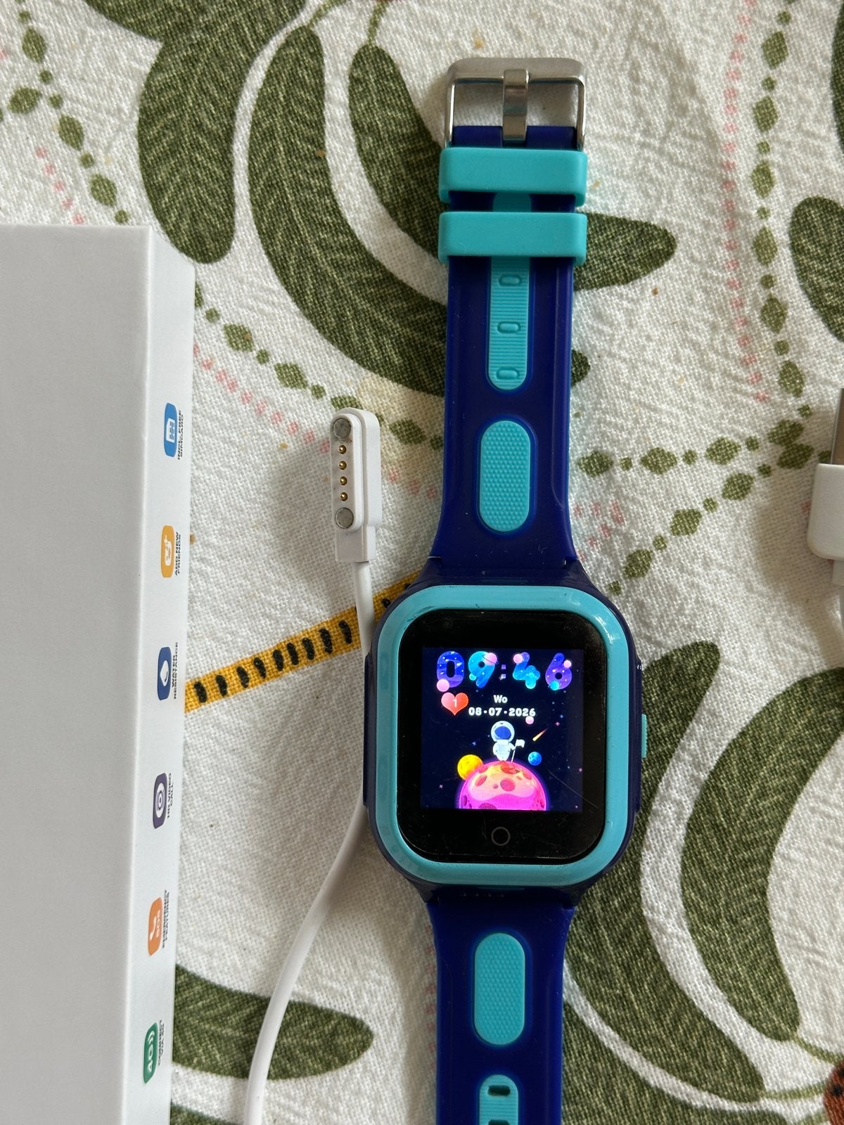 Qlokkie GPS Smartwatch voor kinderen - Blauw/Turquoise, Sieraden, Tassen en Uiterlijk, Horloges | Kinderen, Ophalen of Verzenden