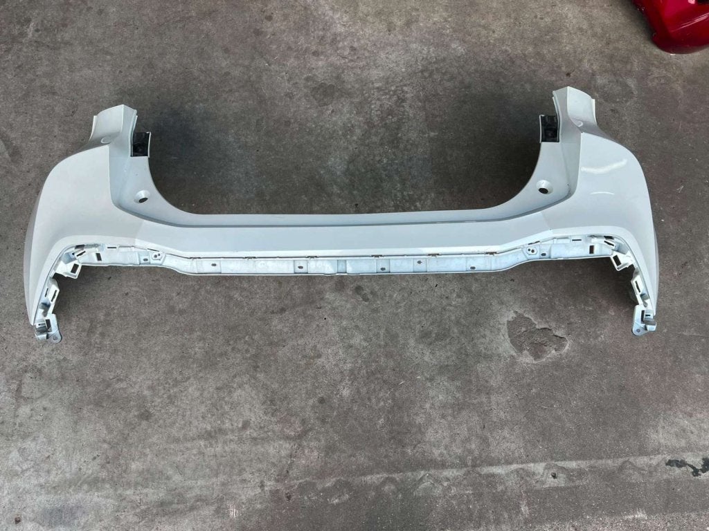 achterbumper c-hr 52159-f4100/20 wit 2023+, Toyota, Info@toyota.com, Toyota, Achter