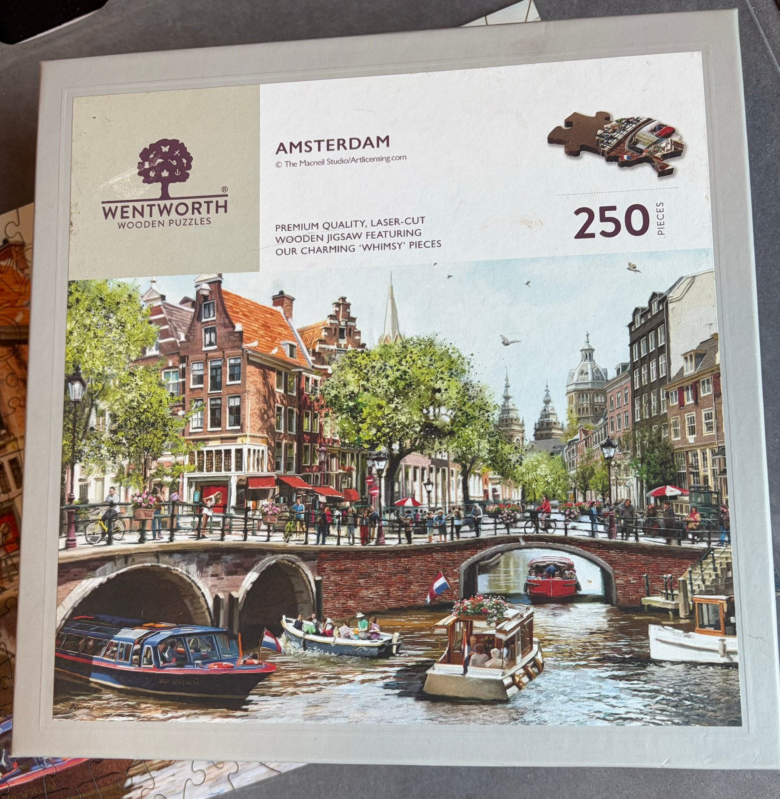 Wentworth puzzel Amsterdam 250 stukjes, Verzenden, Minder dan 500 stukjes, Zo goed als nieuw, Legpuzzel