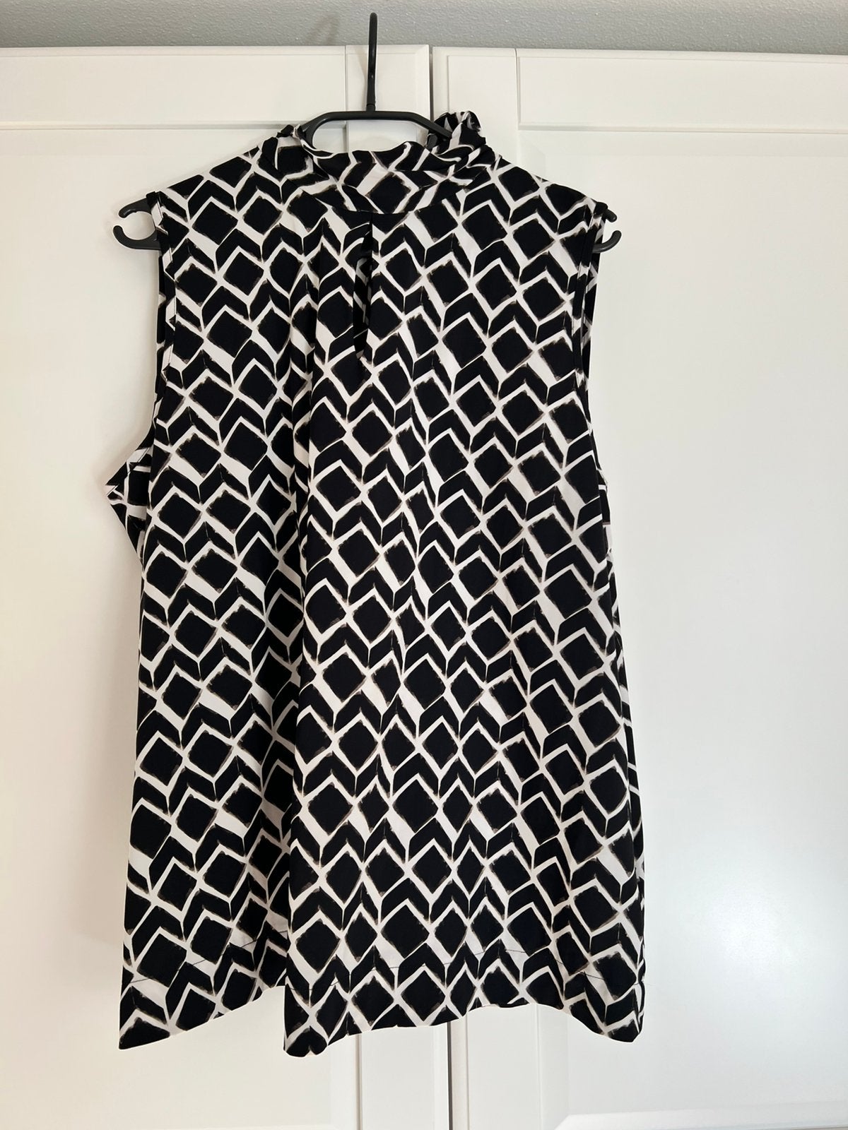 Studio anneloes isolde graphic blouse XXL zwart, Zwart, Maat 46/48 (XL) of groter, Ophalen of Verzenden, Zo goed als nieuw