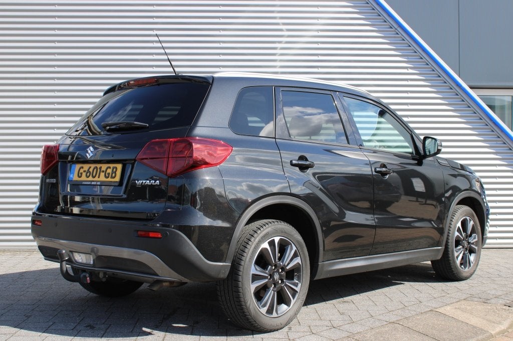 Suzuki Vitara 1.4Boosterjet Stijl Panoramadak Automaat | Nav, Stof, Gebruikt, Euro 6, 4 cilinders