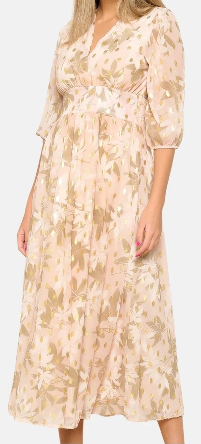 Nieuwe jurk LolaLiza, Maat 38/40 (M), Beige, Nieuw, Ophalen of Verzenden