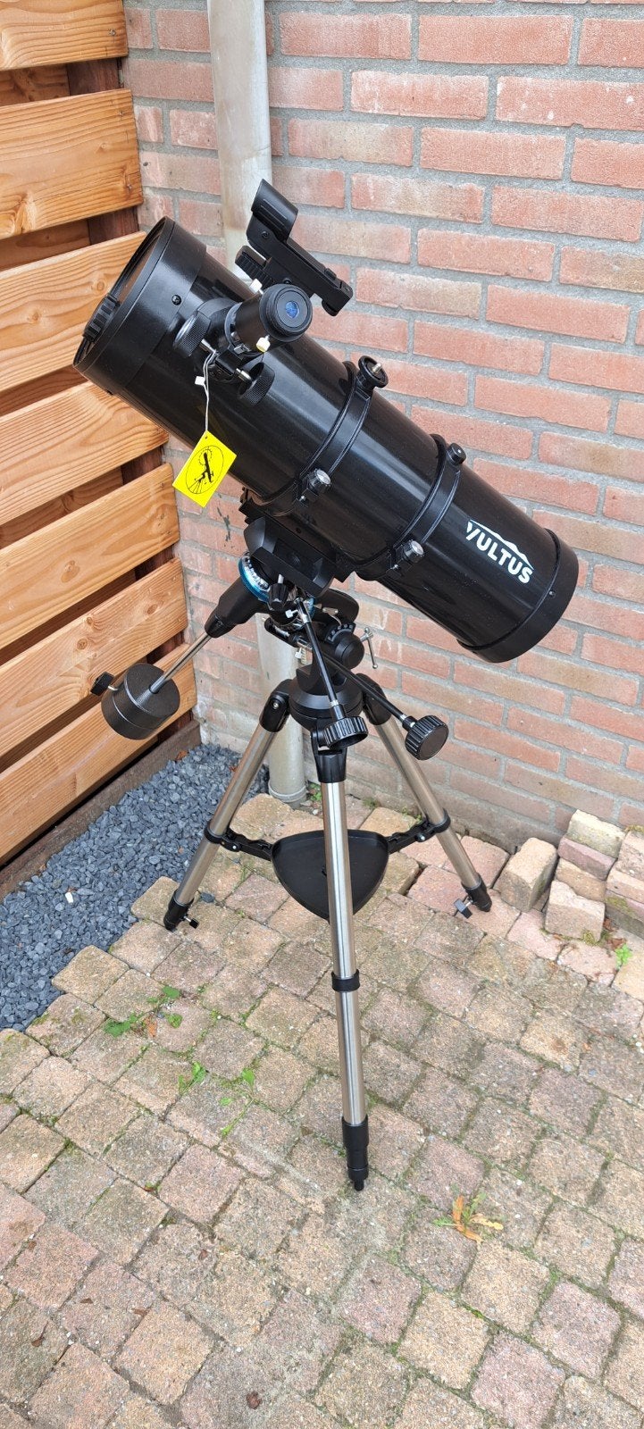 Vultus Galaxus Spiegeltelescoop met Statief, 80 tot 200 mm, Met statief, Zo goed als nieuw, Spiegeltelescoop (reflector)