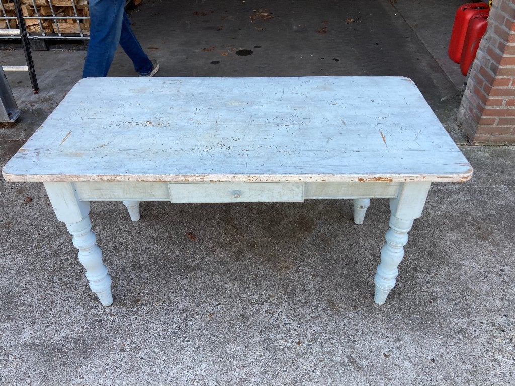 Oude vintage grenen eettafel, Huis en Inrichting, Ophalen, Gebruikt, 50 tot 100 cm, Vier personen