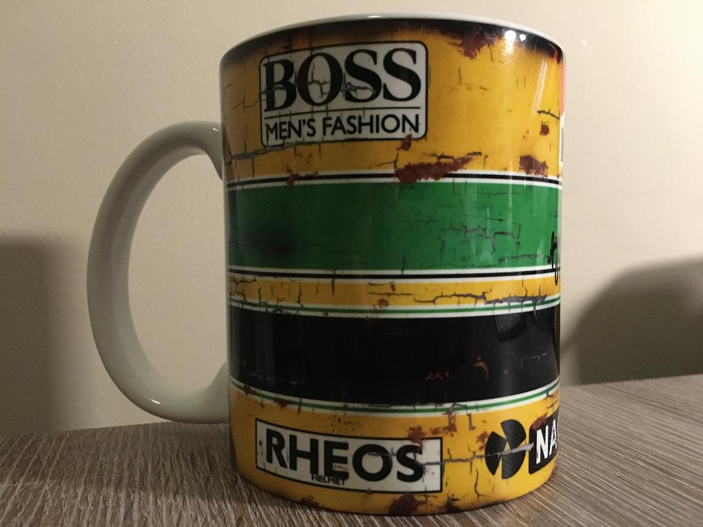 ✅ Ayrton Senna Helmet mok Vintage olie F1 Autosport NIEUW, Ophalen of Verzenden, Nieuw, Formule 1