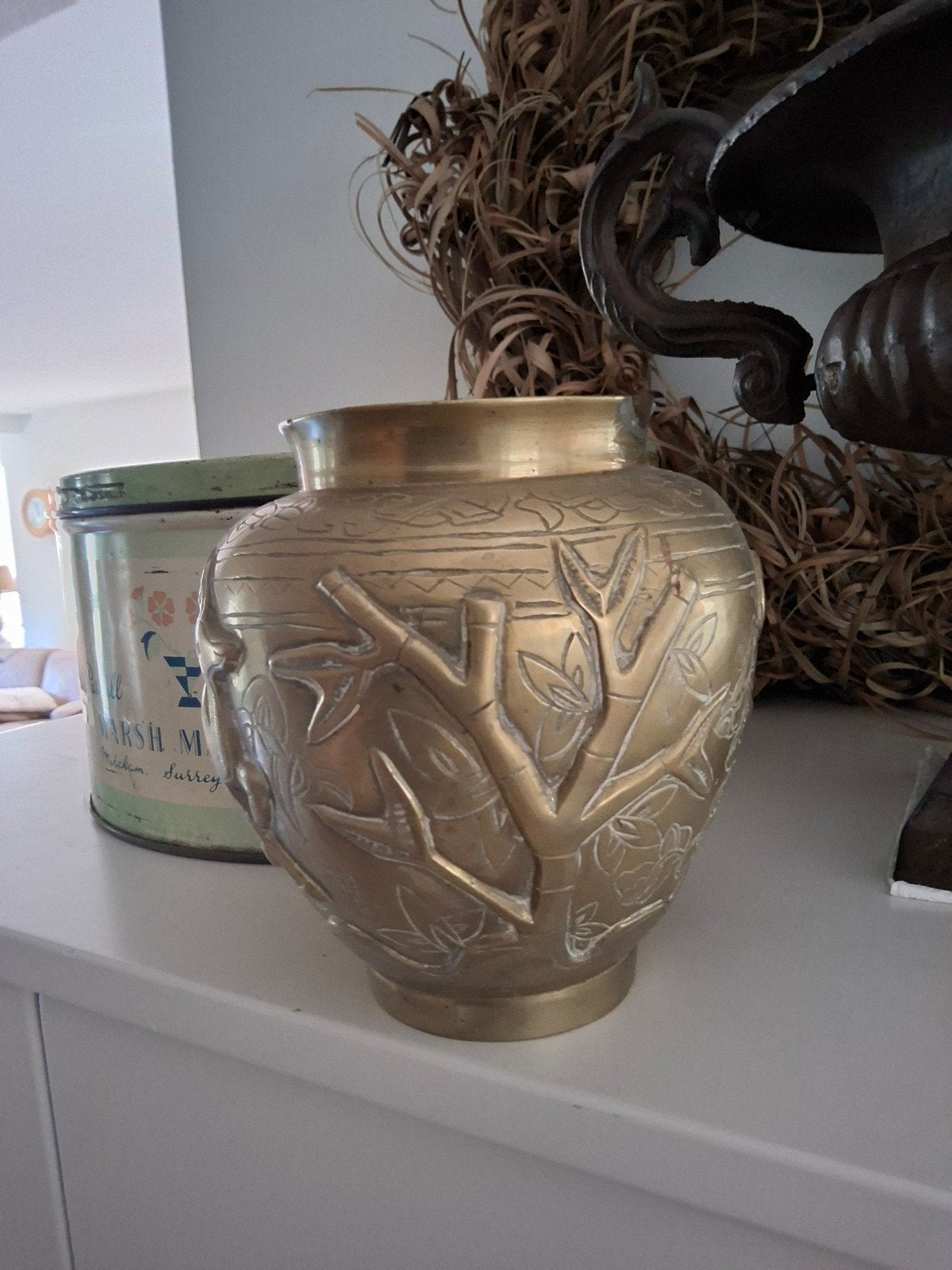 Antieke Chinese bronzen vaas met reliëf, 14 cm hoog, Ophalen of Verzenden