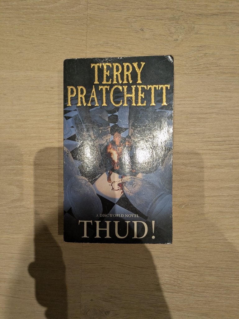 Discworld Thud, Ophalen of Verzenden, Gelezen, Terry Pratchett