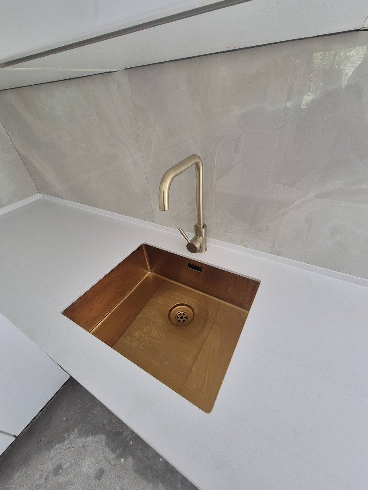Lorreine luxe wasbak goud - onderbouw 50x40, Huis en Inrichting, Ophalen, Nieuw, 50 tot 100 cm, Minder dan 100 cm