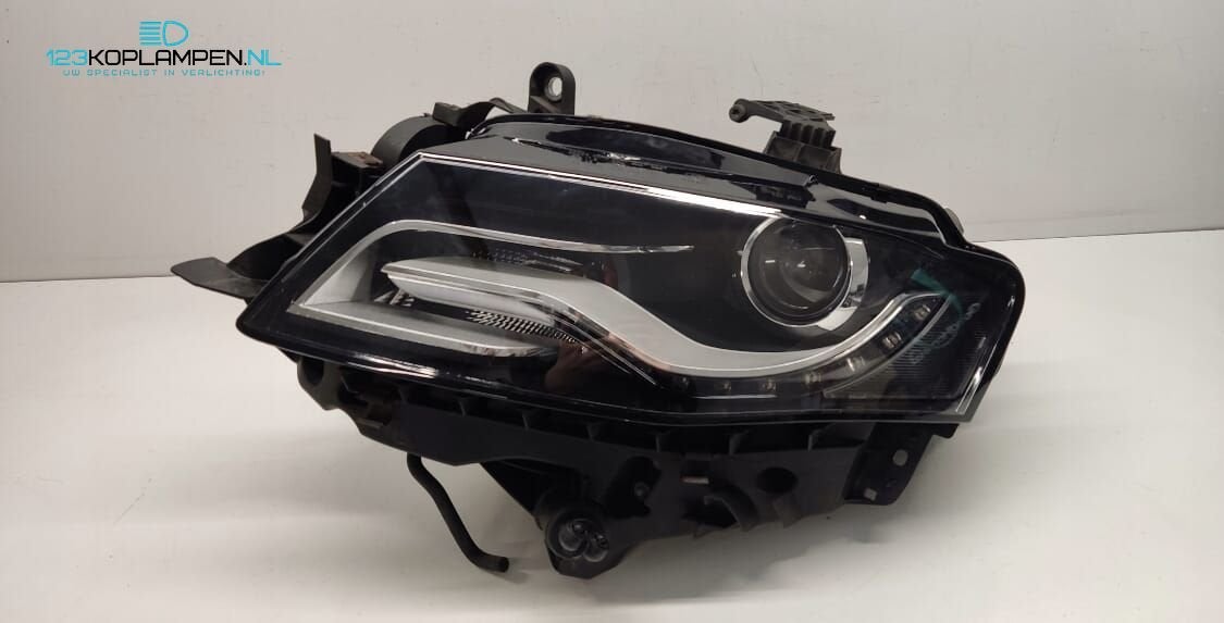 Audi A4 B8 8K Xenon koplamp links, Auto-onderdelen, Verlichting, Audi, Gebruikt, Ophalen