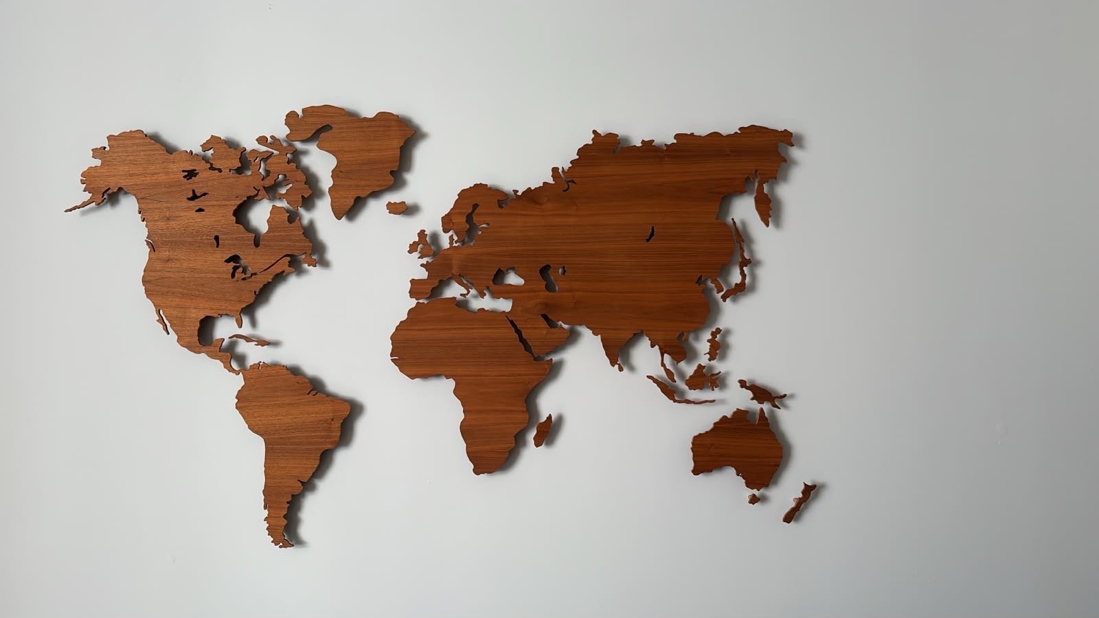 Houten Wereldkaart Wanddecoratie - Modern & Stijlvol, Huis en Inrichting, Ophalen, Hout, Decoratieobject, Zo goed als nieuw