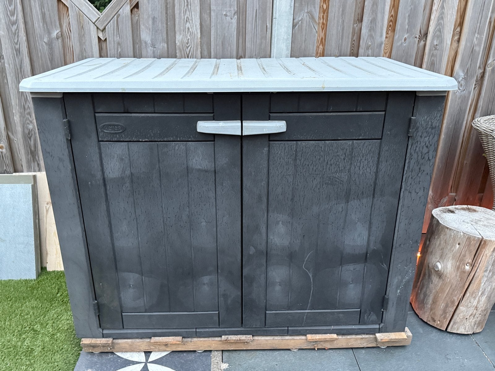 Keter opbergbox voor tuinkussens - 155x116x78 cm, Tuin en Terras, Bergingen en Tuinkasten, Ophalen, Gebruikt, Kunststof, Overige typen