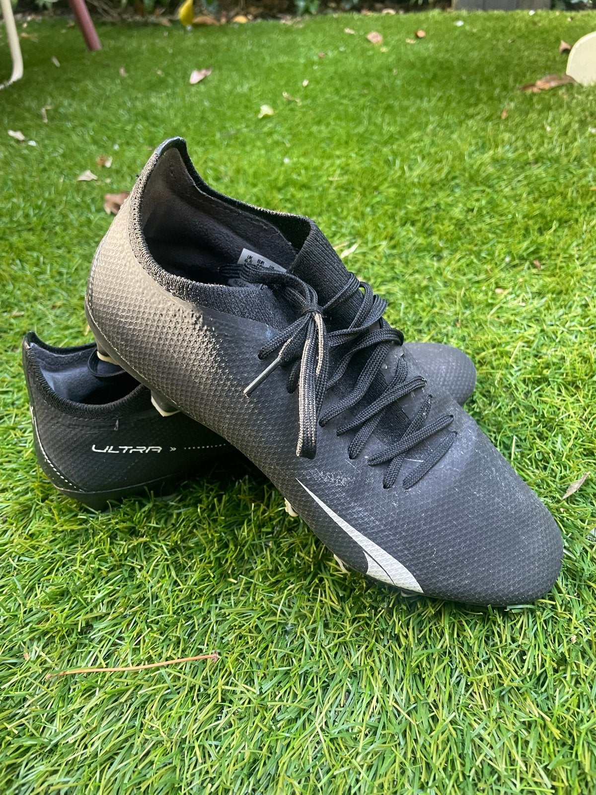 PUMA Voetbalschoenen Maat 40 - Nieuwstaat, Maat XS of kleiner, Schoenen, Ophalen of Verzenden, Zo goed als nieuw