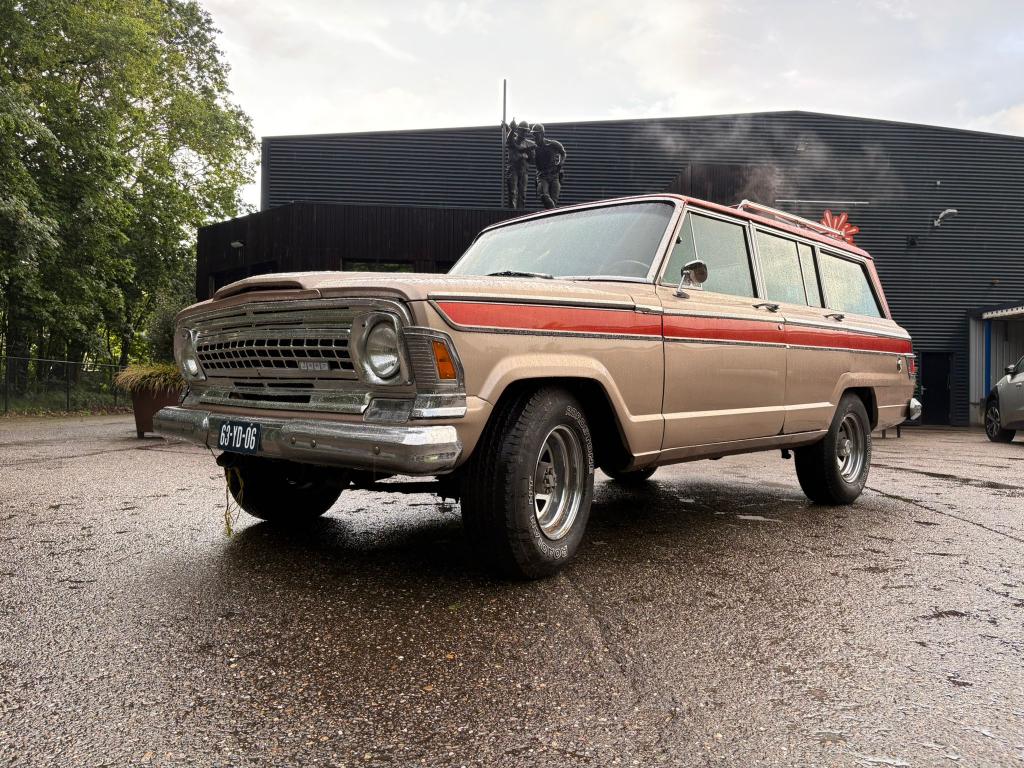Jeep Wagoneer 5.9 1977 Bruin !! APK VRIJ !!