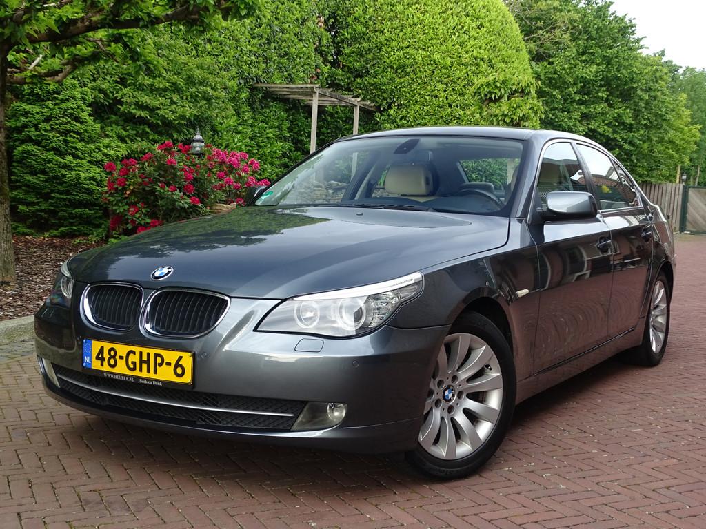 BMW 5 Serie 520i Exe Leder int. Navi. Trekhaak Nw.staat, Auto's, BMW, Automaat, Achterwielaandrijving, Beige, 4 cilinders