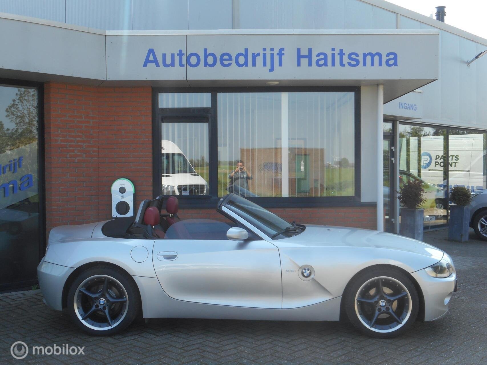 BMW Z4 Roadster 2.2i 6 Cyl, 2171 cc, Achterwielaandrijving, Gebruikt, 1225 kg