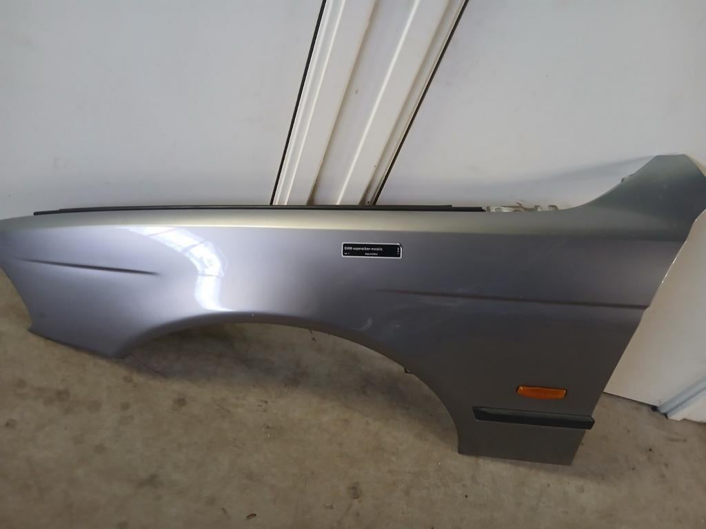 bmw e39 linker voorscherm aspen-silber 339/7, Auto-onderdelen, Carrosserie en Plaatwerk, Ophalen, BMW, Spatbord