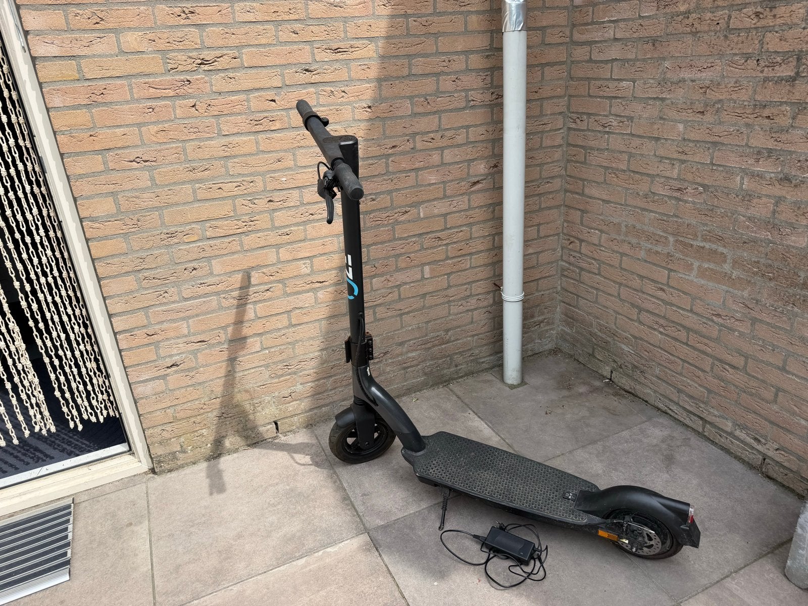 Elektrische step E-MOTION OZE - Zo goed als nieuw, Fietsen en Brommers, Ophalen, Zo goed als nieuw, Elektrische step (E-scooter)