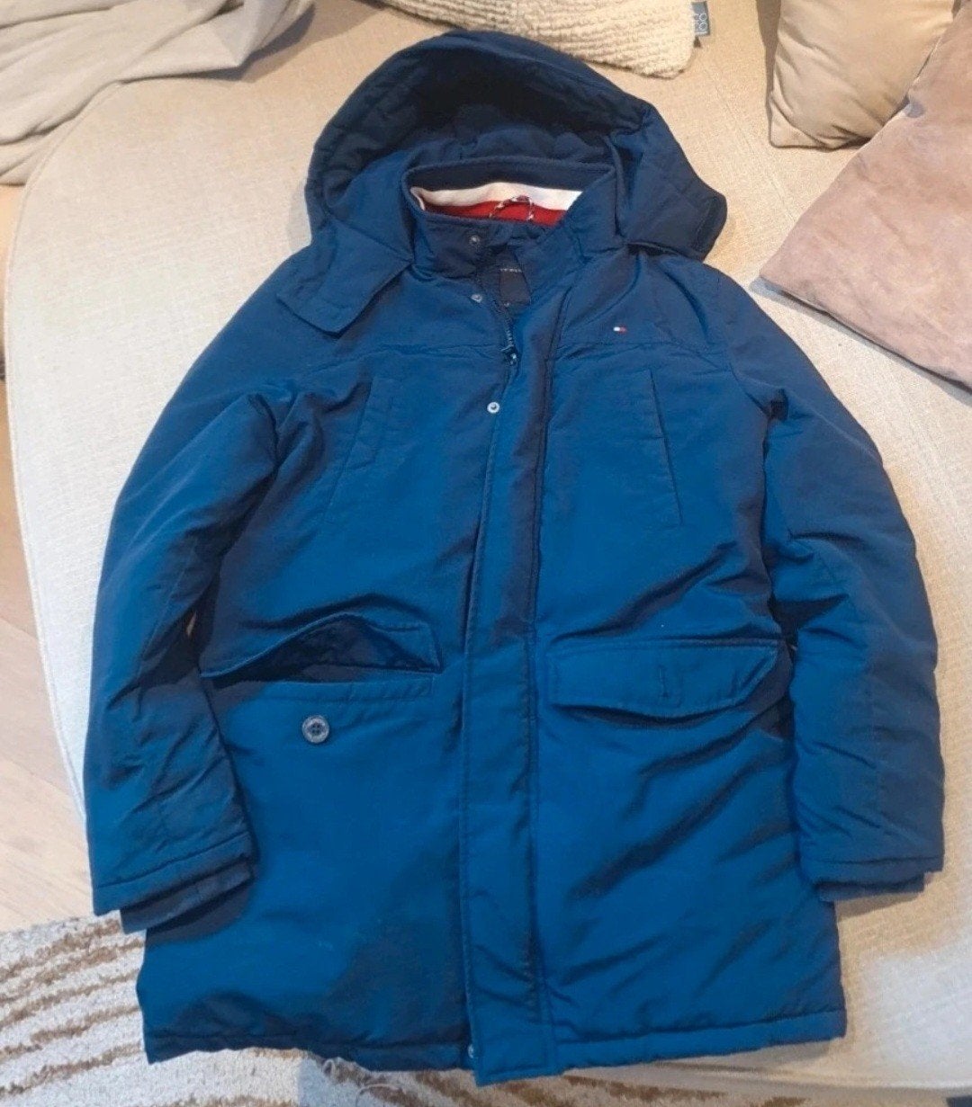 Tommy Hilfiger Parka Maat 164 - Heerlijk Warm & Stijlvol, Kinderen en Baby's, Ophalen of Verzenden, Zo goed als nieuw, Tommy Hilfiger