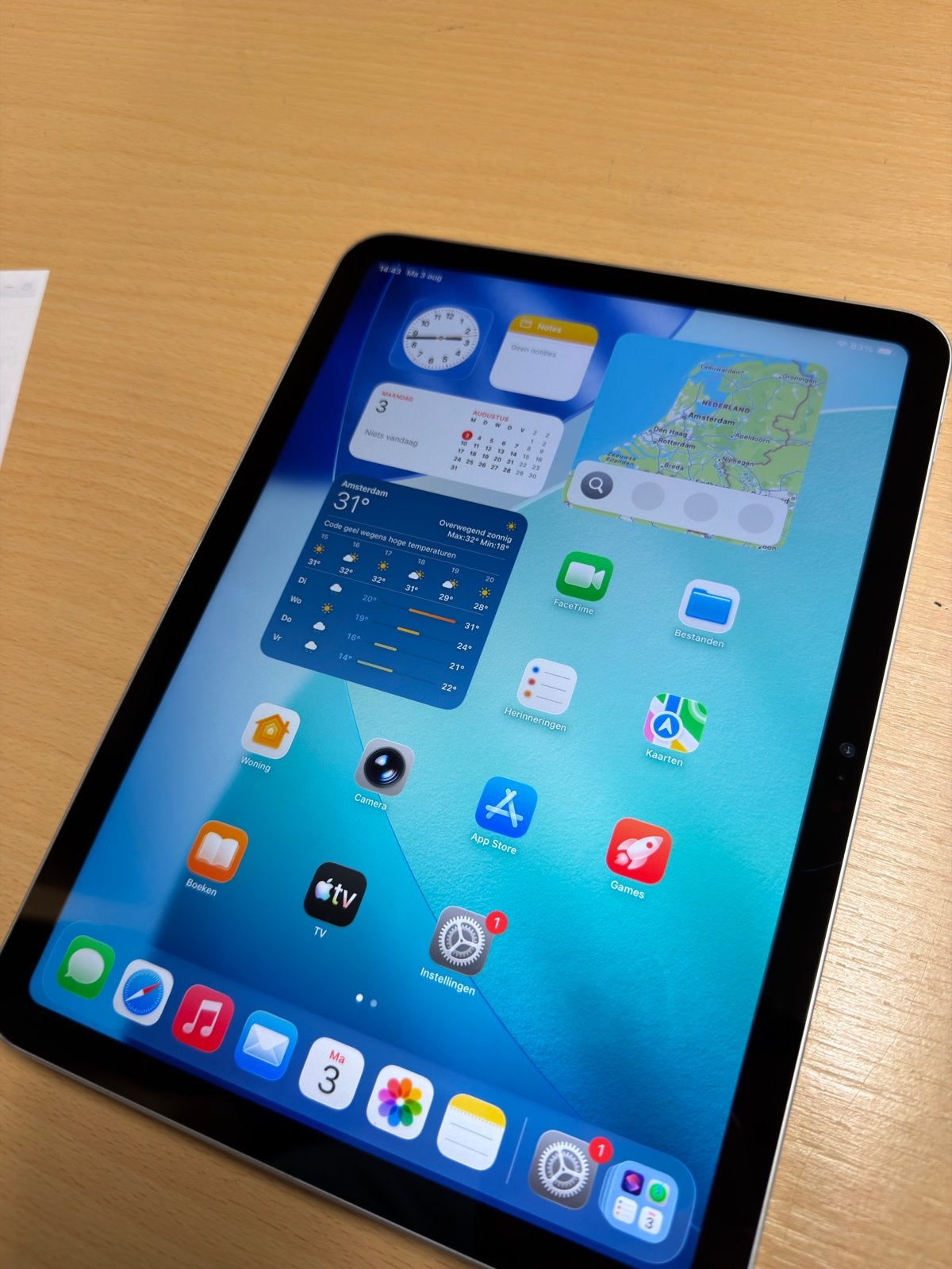 Apple iPad 2025 (A16) 128 GB Wi-Fi Zilver, Computers en Software, Apple iPads, 10 inch, Apple iPad, Ophalen of Verzenden, Zo goed als nieuw
