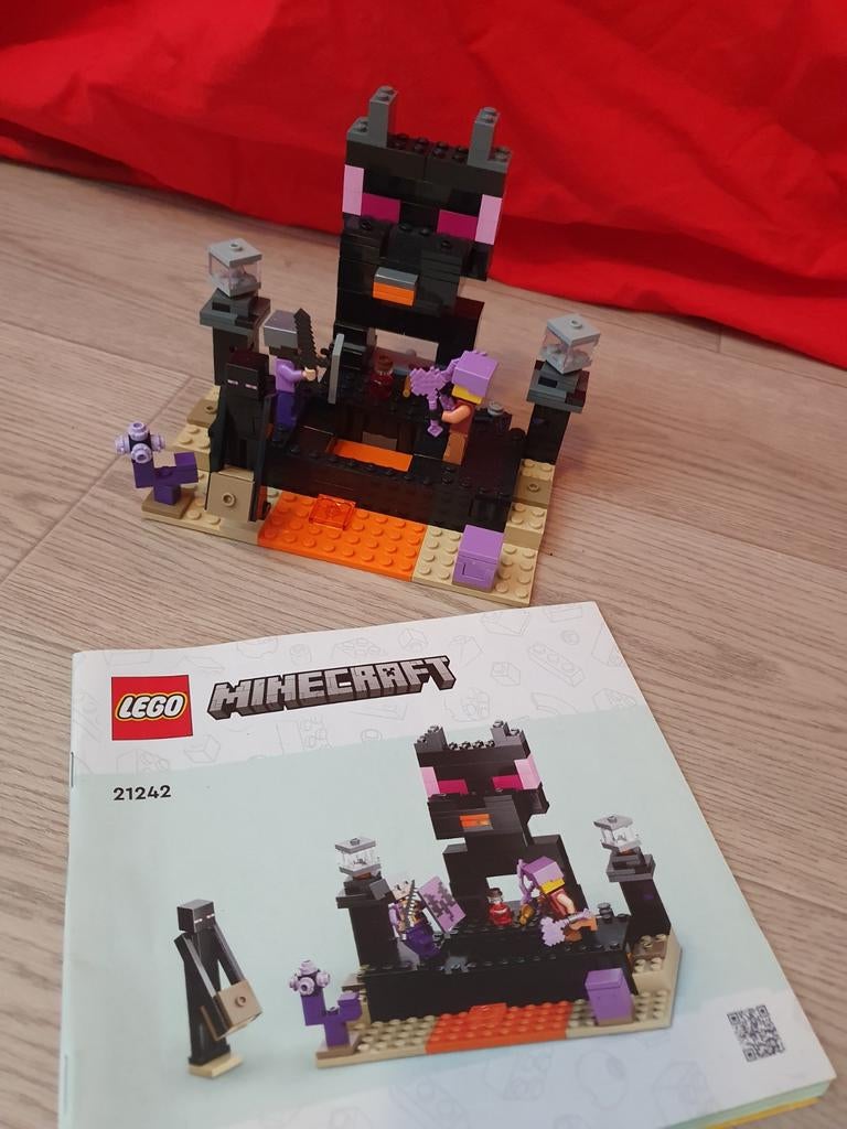 Minecraft lego 21242 De Eindarena the end arena, Ophalen of Verzenden, Zo goed als nieuw