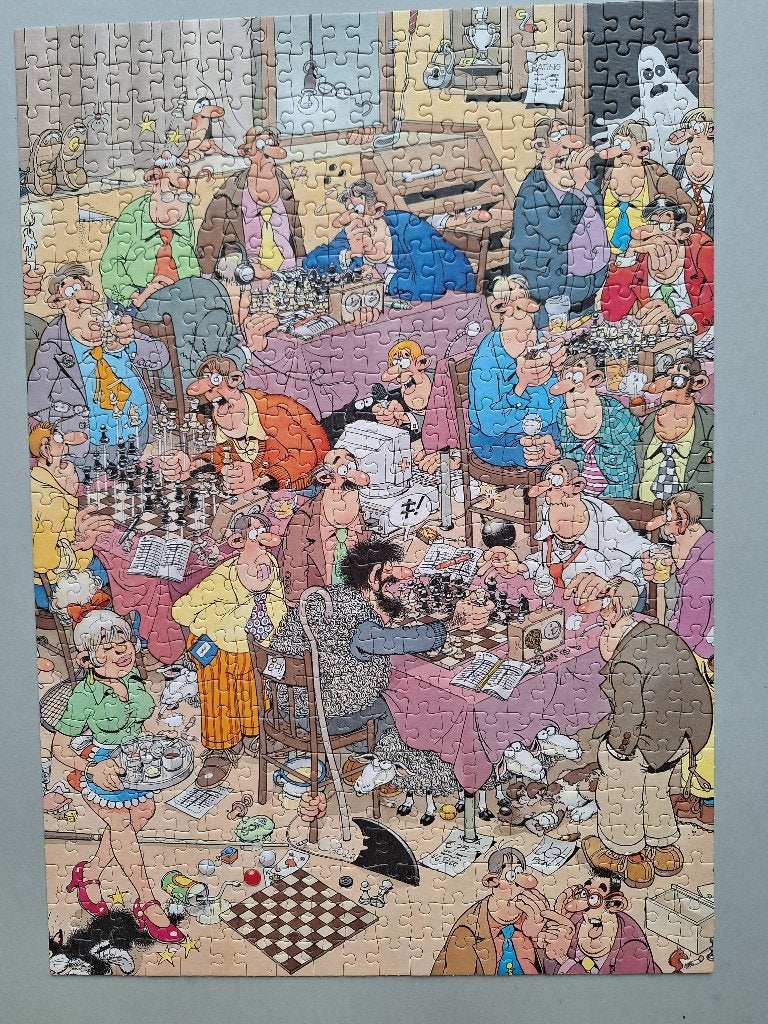 Jan van Haasteren The Chess Club 500 stukjes, Ophalen of Verzenden, 500 t/m 1500 stukjes, Zo goed als nieuw, Legpuzzel