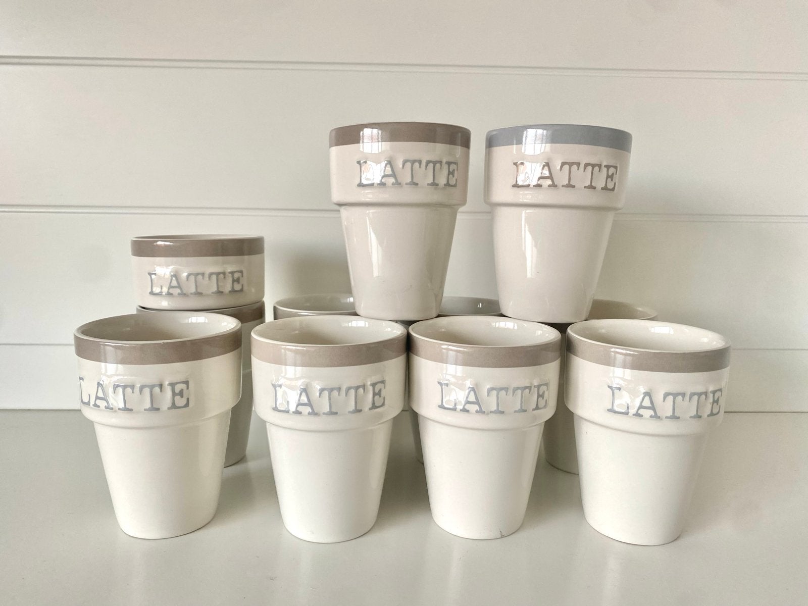 Set van 11 Bastion Collections Latte Mokken - Zo goed als ni, Overige merken, Keramiek, Landelijk/Boerenbont, Zo goed als nieuw