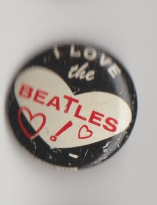 The Beatles hart button vintage, Verzamelen, Verzenden, Zo goed als nieuw, Overige onderwerpen