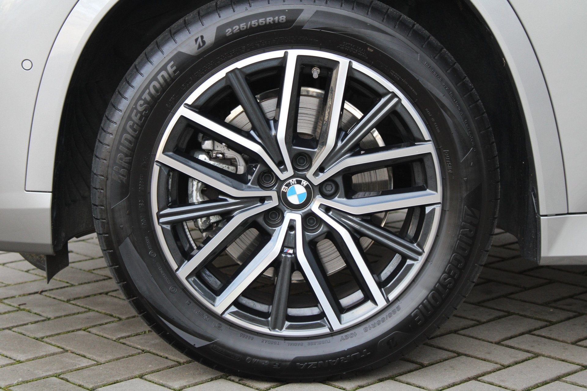 Foto 11 van BMW X1 sDrive20i | BTW | M-SPORT | KEYLESS | HUD | 360 CAM |