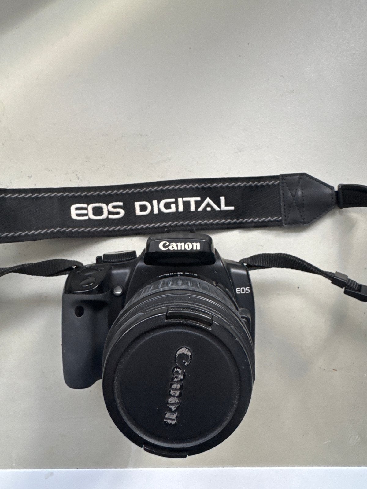 Canon EOS kids Digitale Spiegelreflexcamera met Lens en Tas, Ingebouwde flitser, Gebruikt, Spiegelreflex, Canon