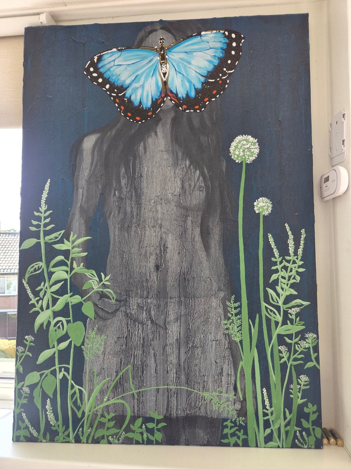 Schilderij: Vrouw met vlinder en planten, Ophalen, Op houten frame, Textiel, Figuren