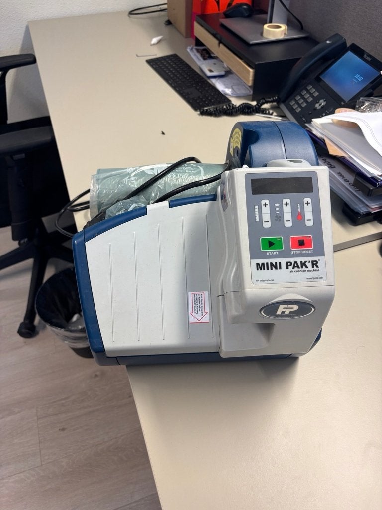 FP International Mini Pak'r luchtkussenmachine, Computers en Software, Overige Computers en Software, Zo goed als nieuw, Ophalen