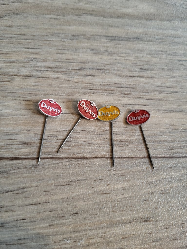 4x Pins Speldjes Duyvis Partysnacks, Ophalen of Verzenden, Zo goed als nieuw