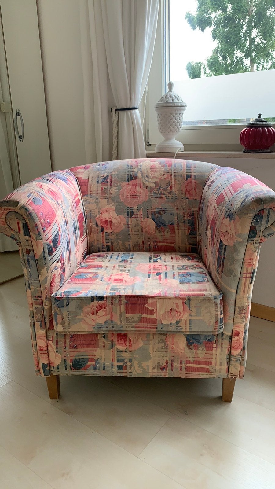 Als nieuw ronantische fauteuil bij Morris gekocht, Ophalen, Romantisch modern, 75 tot 100 cm, Zo goed als nieuw