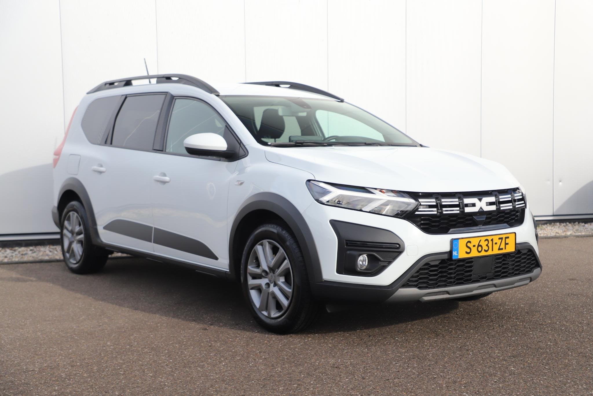 Dacia Jogger 1.0 TCe 100 ECO-G Expression 7p. 7 Persoons Car, Voorwielaandrijving, 1227 kg, Gebruikt, Euro 6