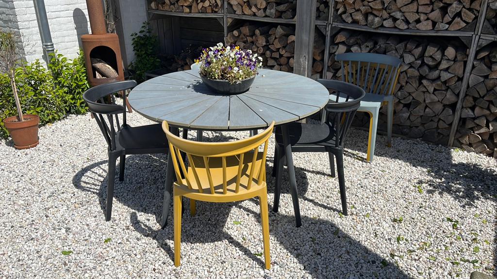 Tuinset met ronde tuintafel (120cm) en zes stoelen, Tuin en Terras, Ophalen, Gebruikt, Kunststof, Stoel