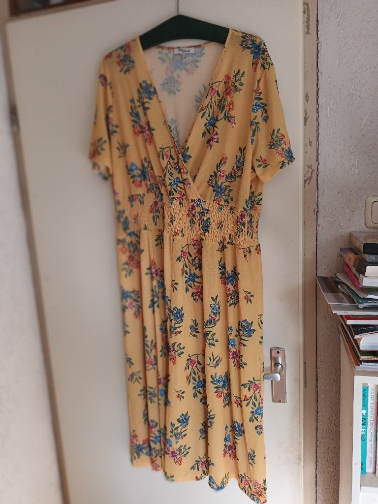 Lange Gele jurk zomerjurk blauwe bloemen Ivy Bella mt 48 XXL, Kleding | Dames, Geel, Ophalen of Verzenden, Zo goed als nieuw, Jurk
