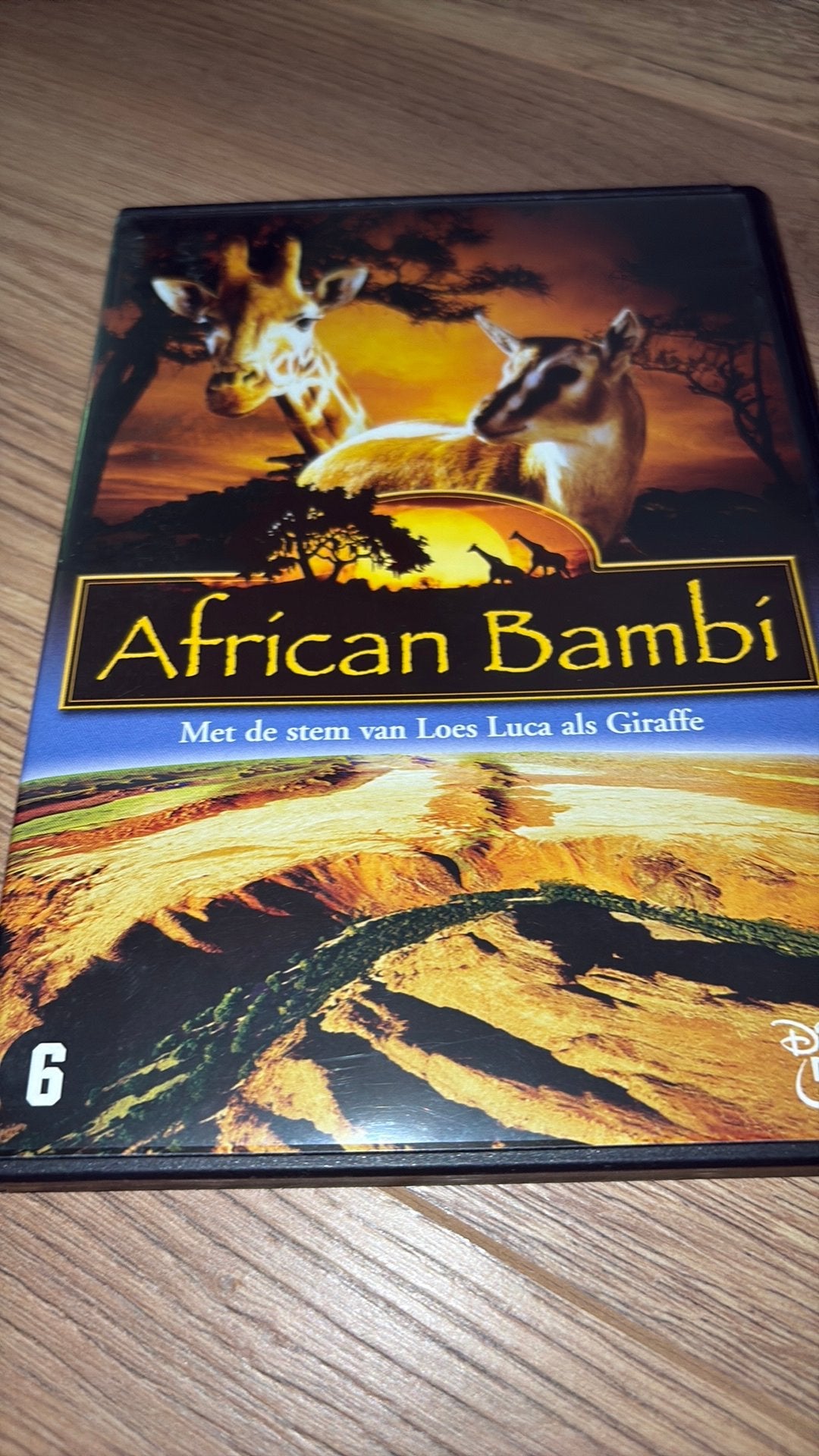 African Bambi met de stem van Loes Luca., Vanaf 16 jaar, Ophalen of Verzenden, Zo goed als nieuw, Natuur