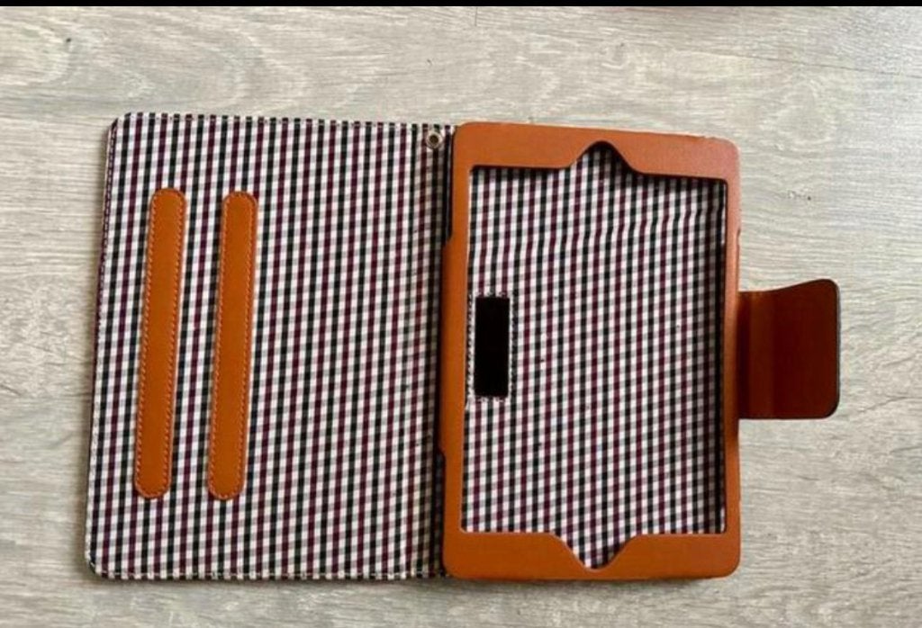 Foto 3 van Nieuwe denim blauwe hoes voor iPad Mini  5, nieuw!
