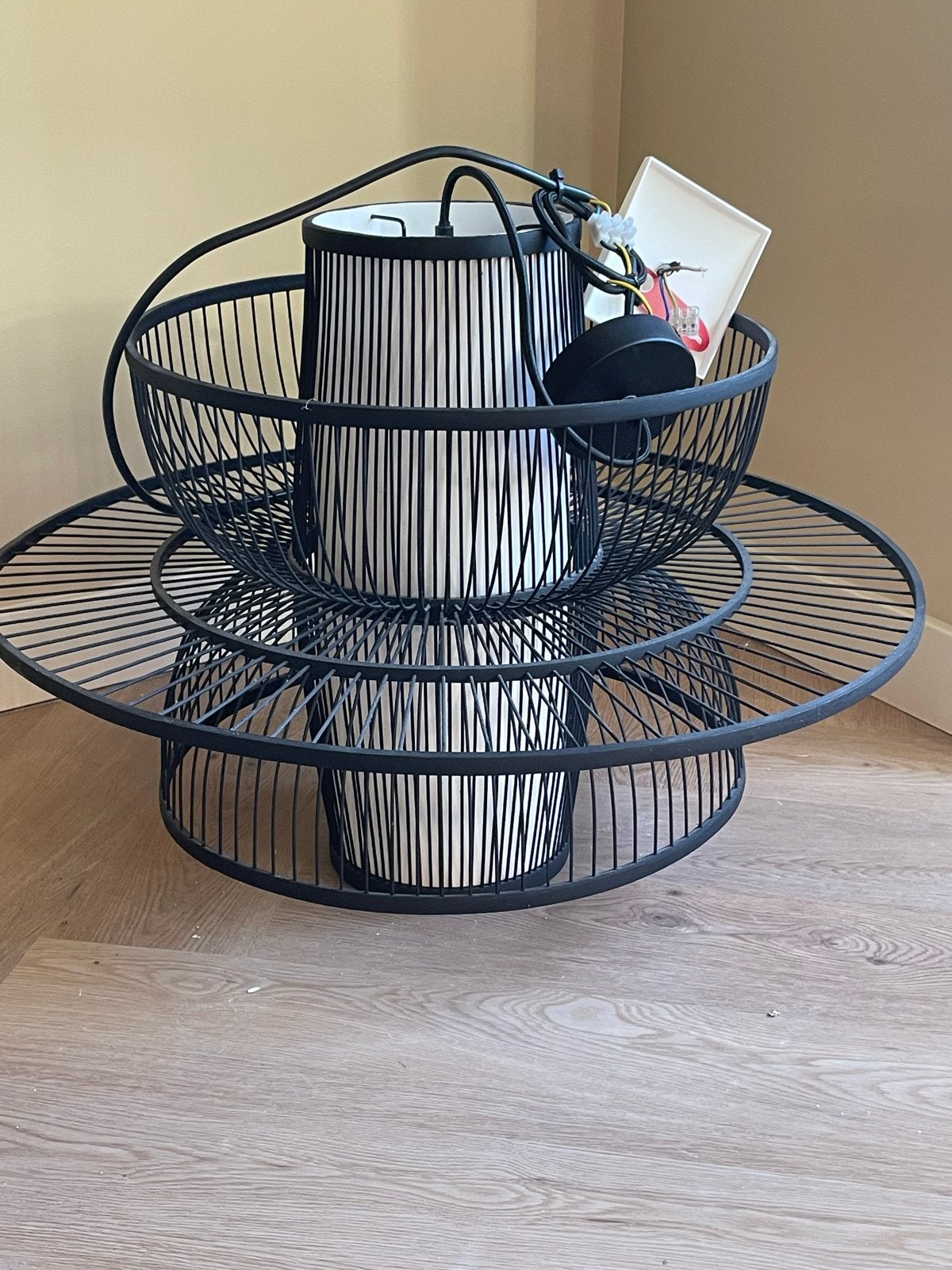 Moderne Zwarte Hanglamp SissyBoy, Ophalen, Zo goed als nieuw, E27 (groot)