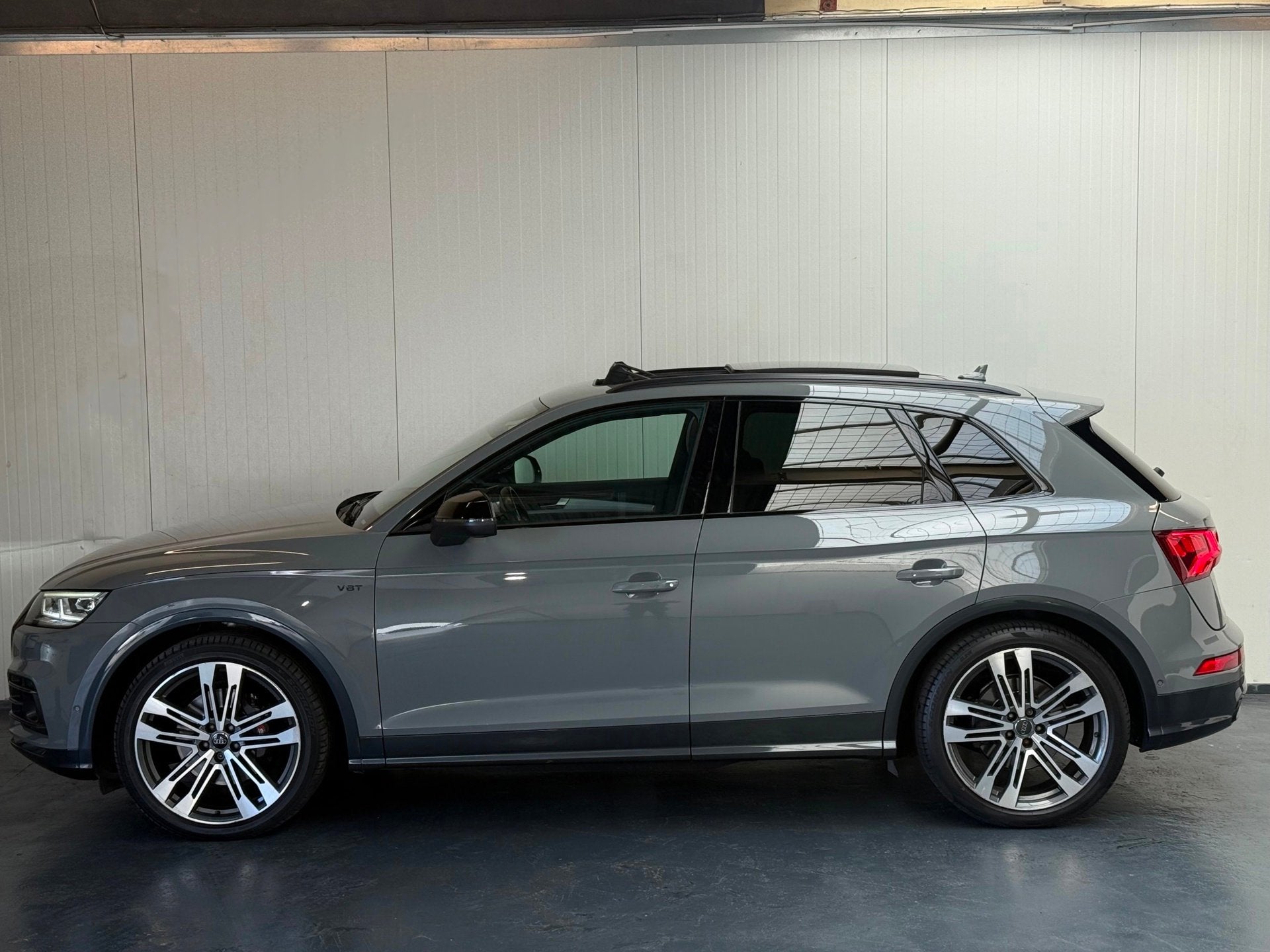 Audi SQ5 3.0 TFSI SQ5 quattro Pro Line Plus Pano | 360• |, Auto's, Automaat, Dealer onderhouden, Euro 6, 2995 cc